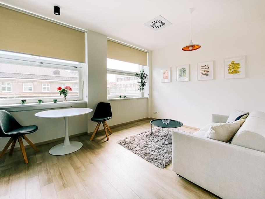 New Studio In Quiet Part Of The City Center 布拉迪斯拉发 外观 照片