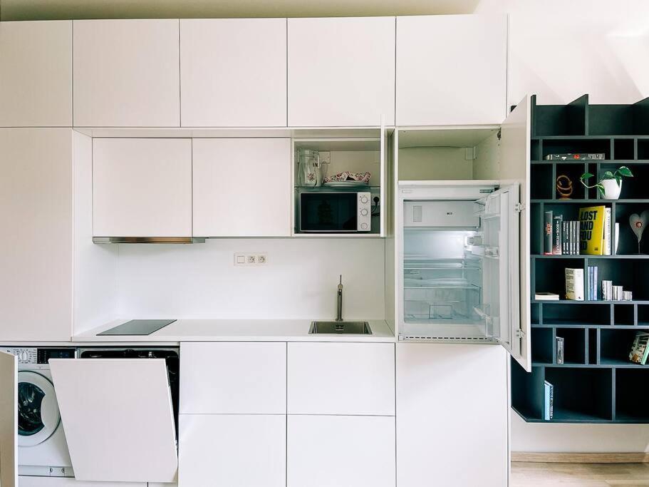 New Studio In Quiet Part Of The City Center 布拉迪斯拉发 外观 照片
